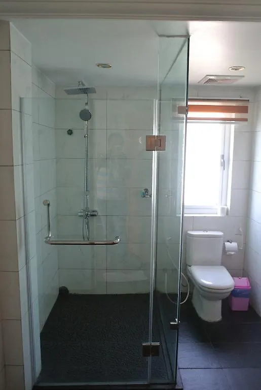 Hotel Wardan Γιανγκόν