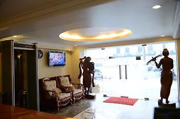 Hotel Wardan Янгон