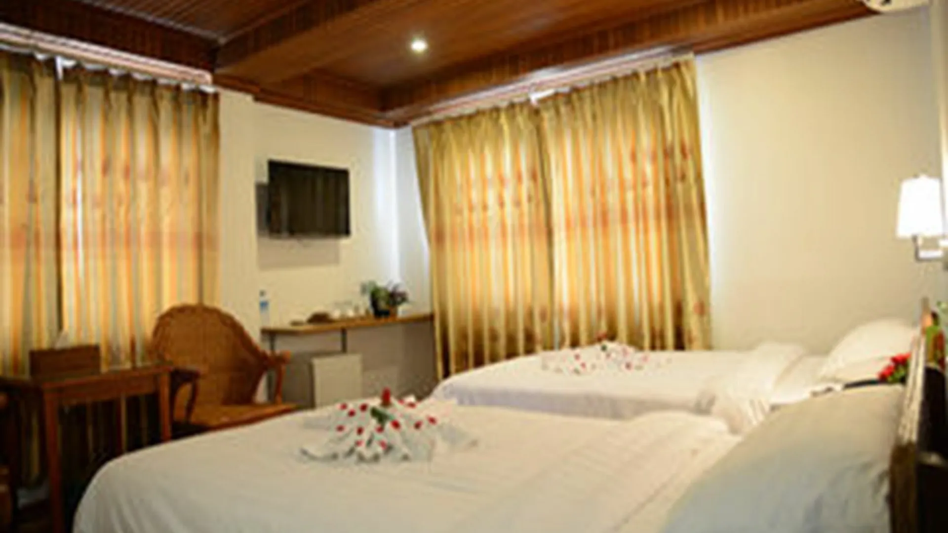 Hotel Wardan Янгон